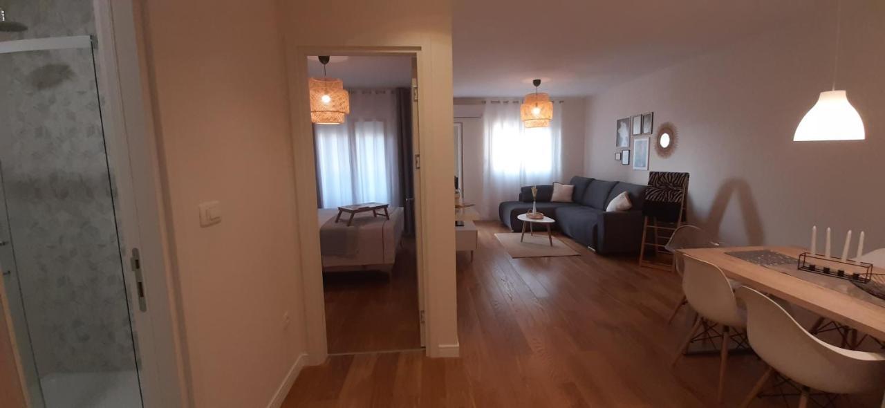 Lux Apartment Portovista Бар Экстерьер фото